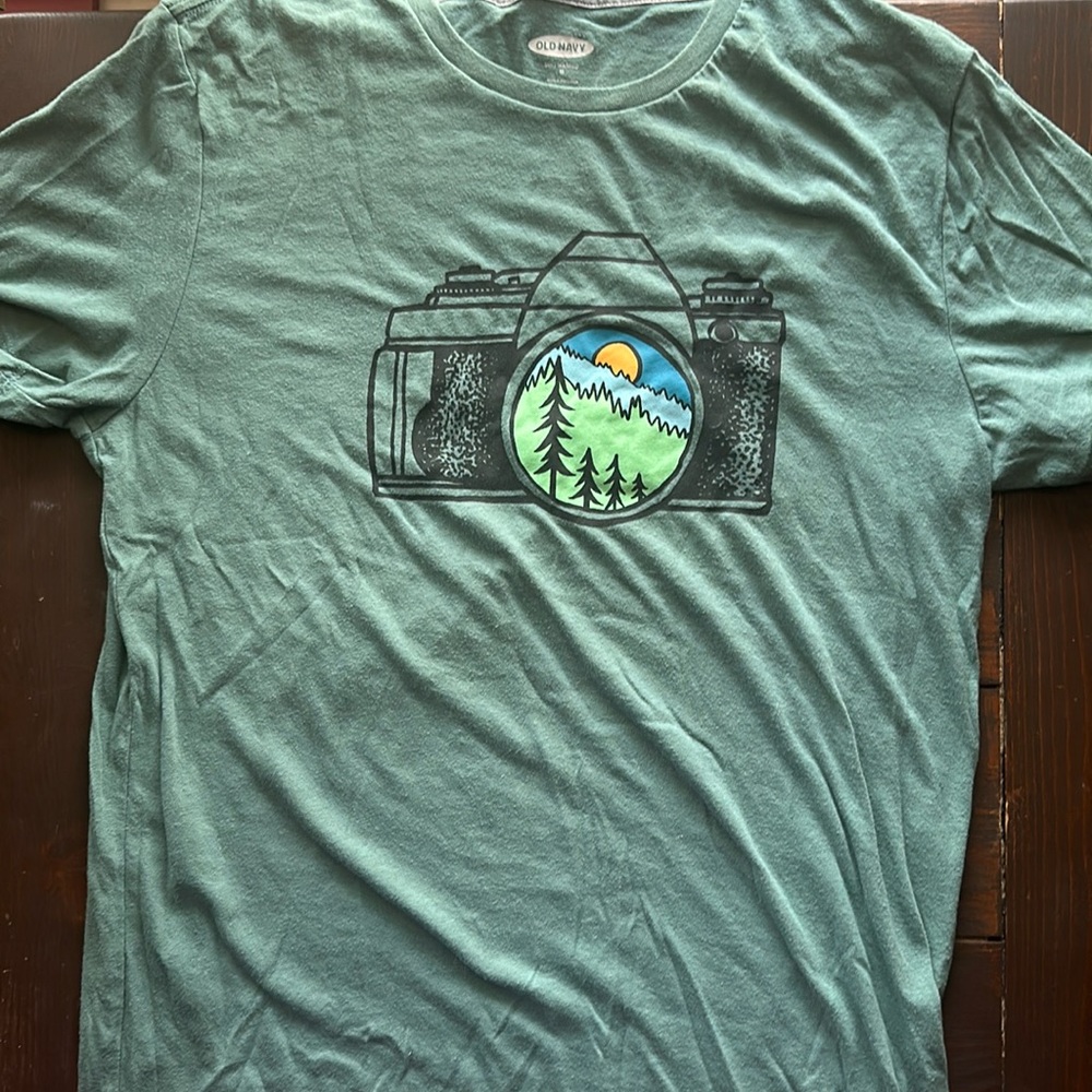 Green Old Navy camera shirt. Size M.